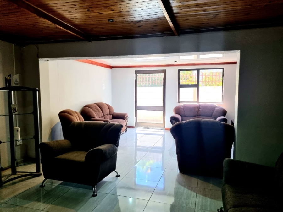 3 Bedroom Property for Sale in Verwoerdpark Northern Cape